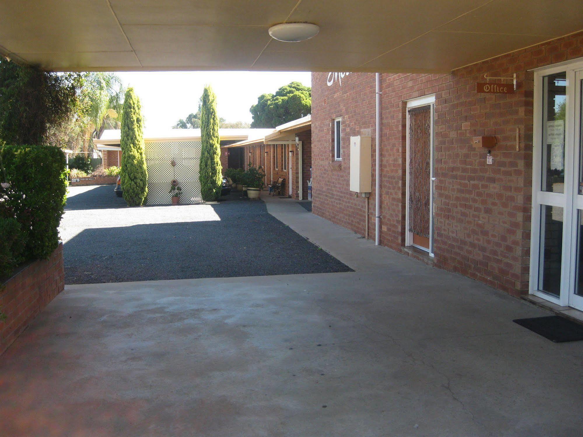 Alfa Motel Gilgandra Exterior photo